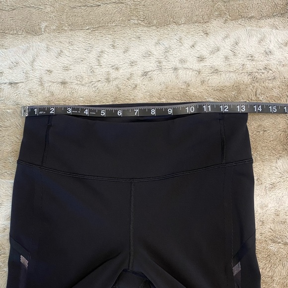 Lululemon💖Smooth Stride Crop Black Size 6 - Picture 10 of 11
